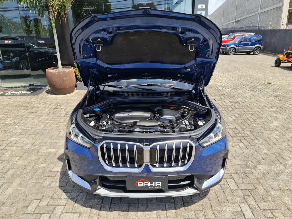 Nova BMW X1 2023 (24)